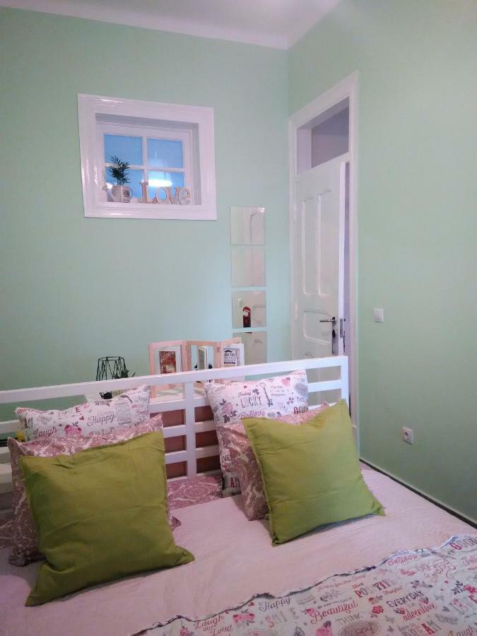 Apartament'S Veiga Areeiro Lisbon Bagian luar foto