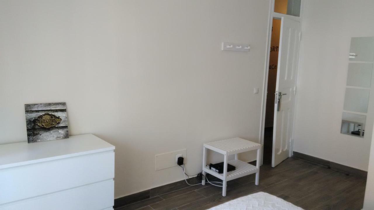 Apartament'S Veiga Areeiro Lisbon Bagian luar foto