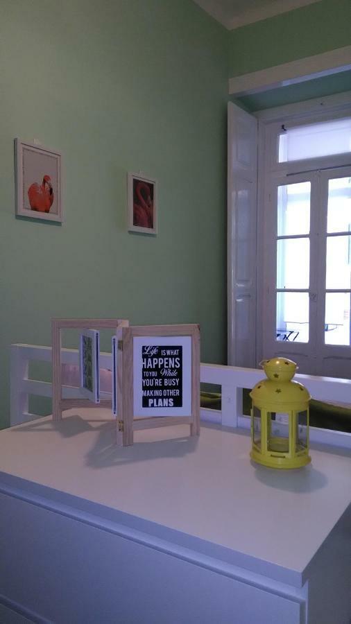 Apartament'S Veiga Areeiro Lisbon Bagian luar foto